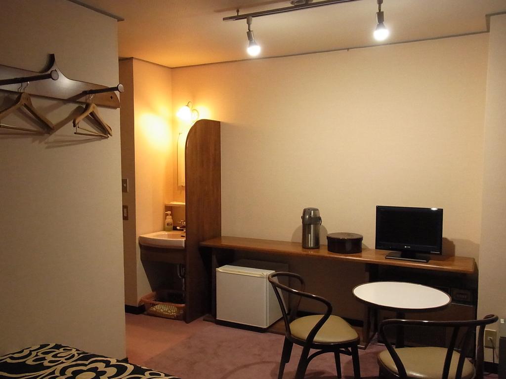 יוזאווה Hotel New Mondo חדר תמונה